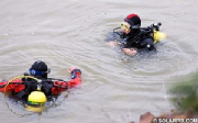 Divers have been searching the Barragem do Arade for several days 