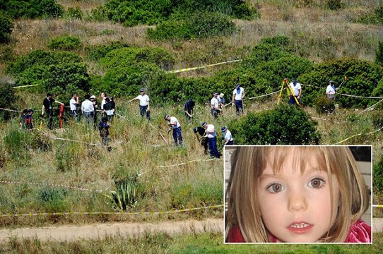 Scotland Yard detectives have begun fresh searches in Portugal for clues into Madeleine McCann's disappearance