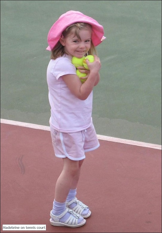 Madeleine on tennis court
