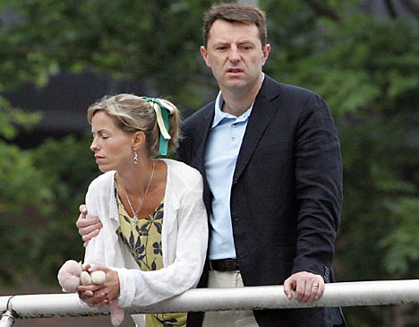 Kate, clutching Madeleine's favourite toy, and Gerry McCann share a quiet moment today, 07 June 2007