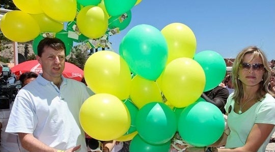 McCanns release balloons at the 50th day anniversary event