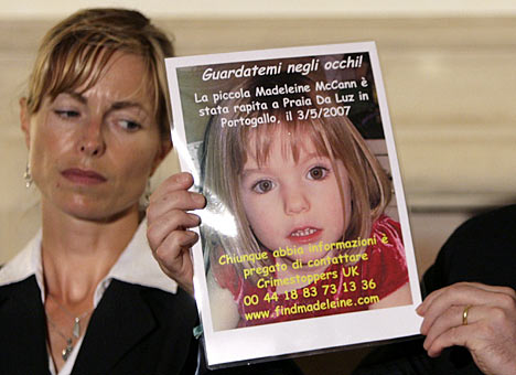 A drawn Kate McCann next to a poster of missing Madeleine