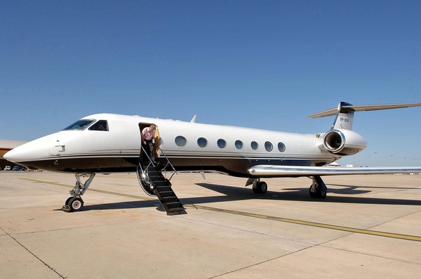 The private jet that took the McCanns to Rome and back