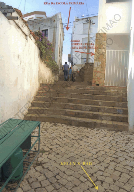 The steps up from Kelly's Bar to the sighting